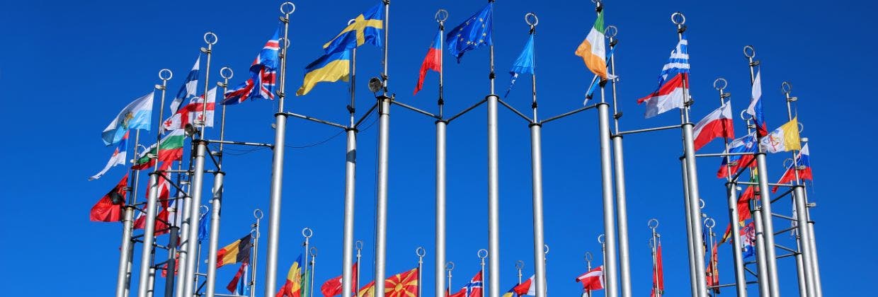 Varför konsumenter bör köpa produkter tillverkade i Sverige och Europa