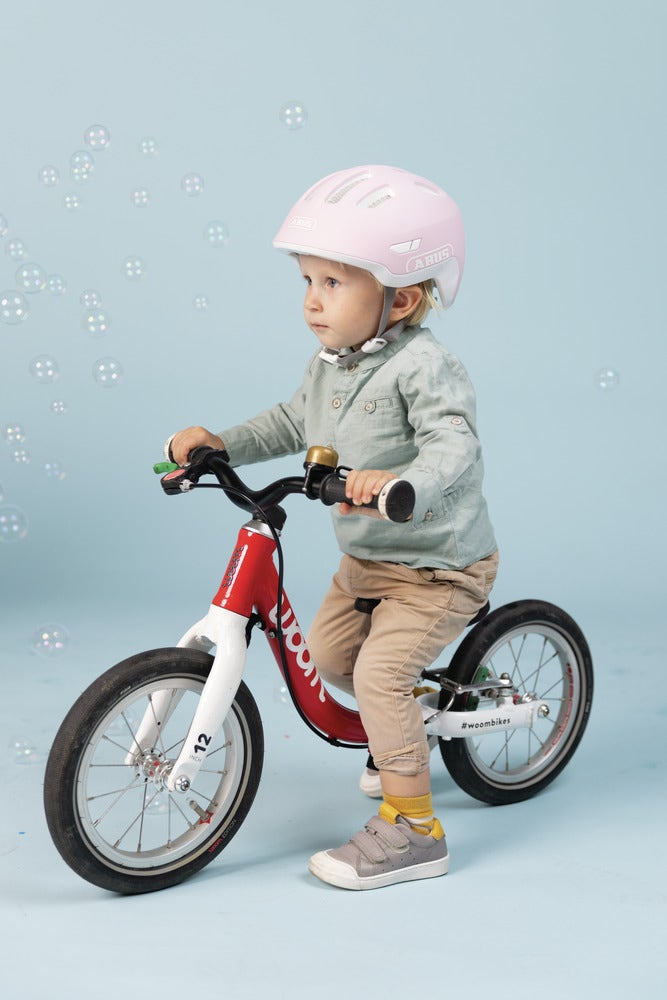 Cykelhjälm ABUS SMILEY 3.0 ACE LED - Pure White – bild 11 – St George