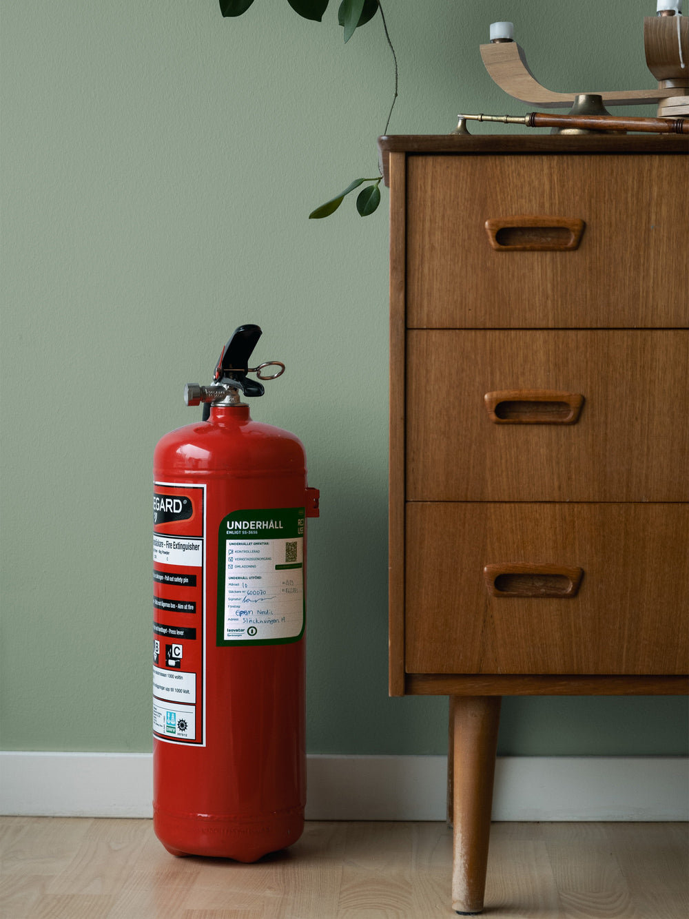 Pulversläckare 6 kg 55A 233B C Housegard Röd