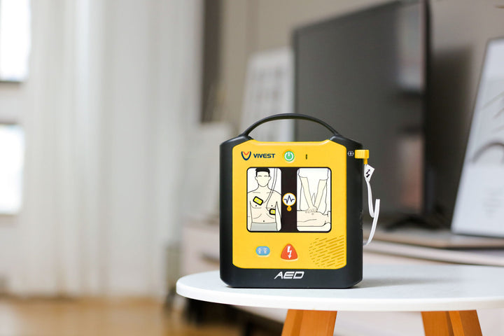 Halvautomatisk Hjärtstartare ViVest A1 AED – bild 4 – St George