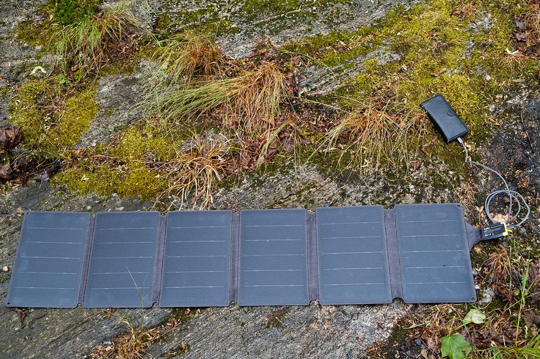 Solcellsladdare Aqiila Sunbird 56 W - Miljö