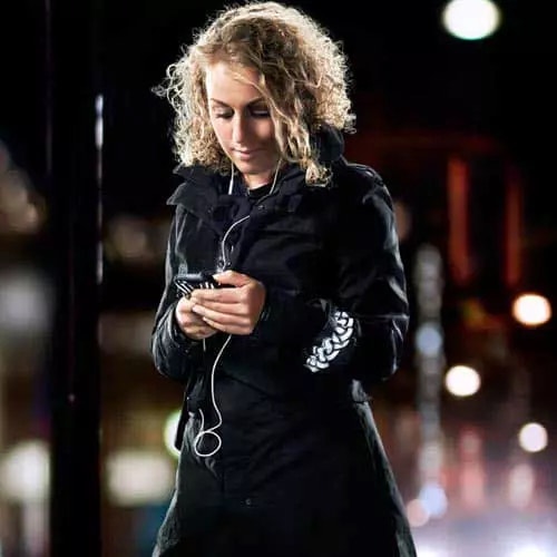 Rynkat reflexarmband Smart in the dark till jackan