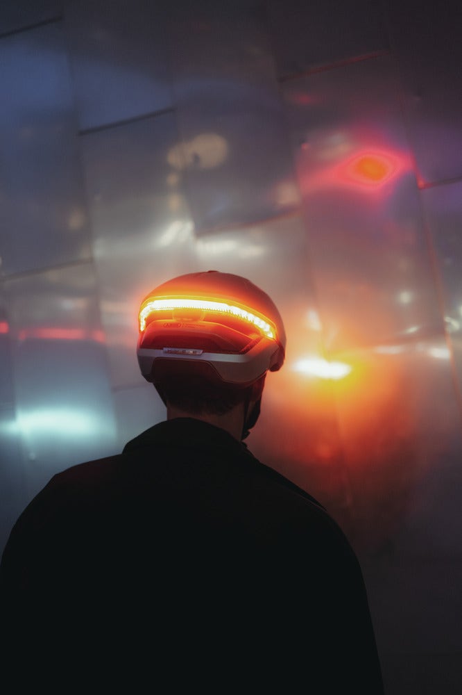 Cykelhjälm ABUS HYP-E Volcano Titan - Baksida