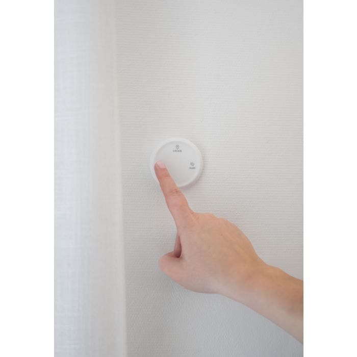 Fjärrkontroll till Housegard Luma brandvarnaresystem - Monterat på väggen