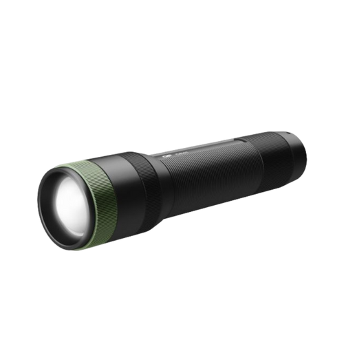 Ficklampa GP Discovery Ursa CR41 med 650 lumen