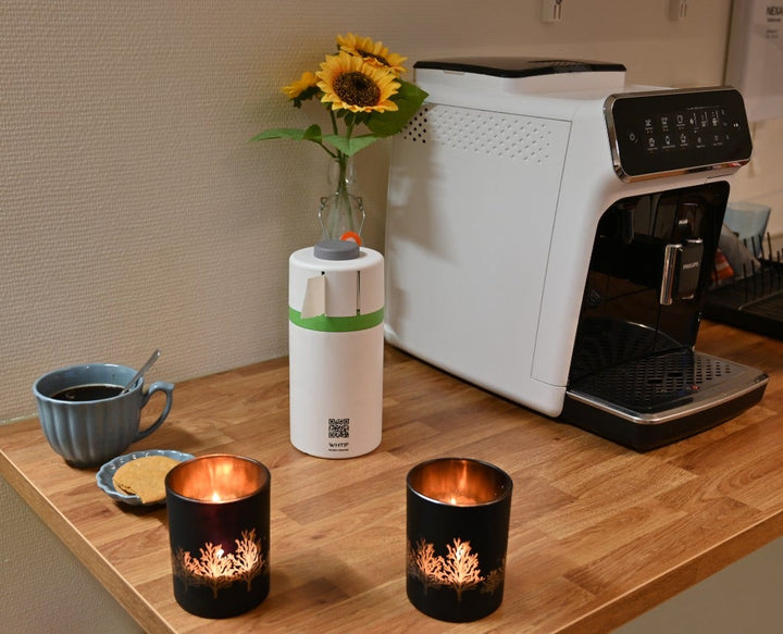 Batteribox WHTiF Vit/Grön, inkl stickers