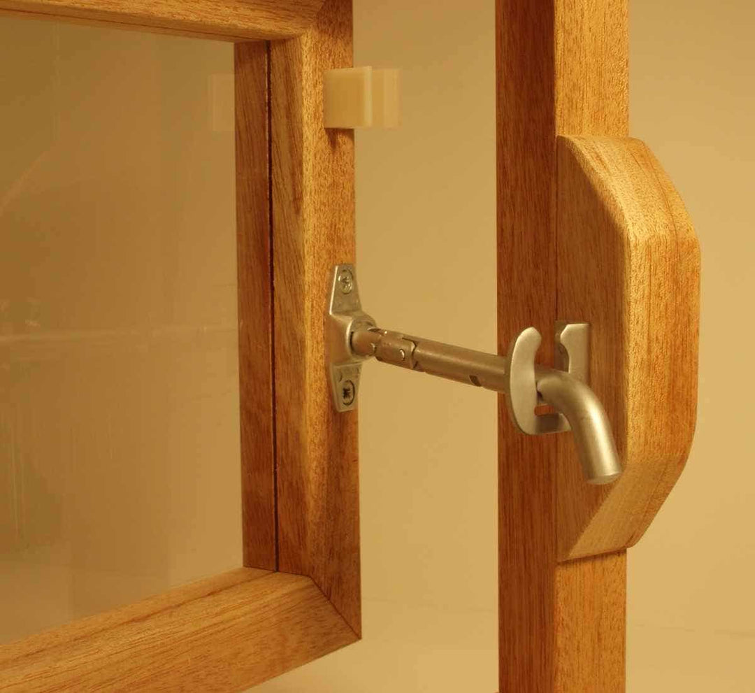 Inbrottsskyddande säkerhetsspärr SafeE - Höger - Utåt - Krom