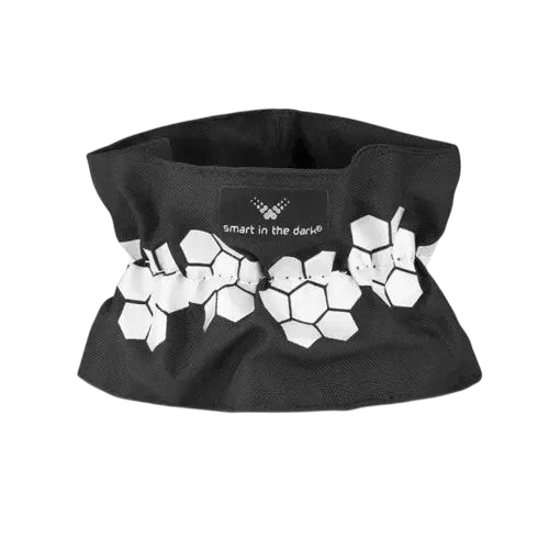 St George Security Store Smart in the dark rynkat reflexarmband med vitt hexagonmönster för ökad synlighet