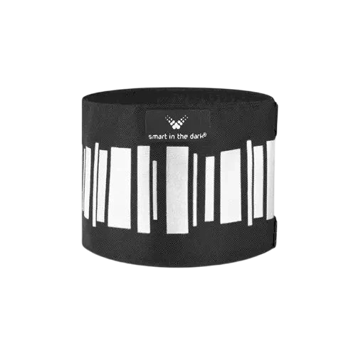 St George Security Store Smart in the dark reflexband i svart med vitt mönster och kardborreknäppning