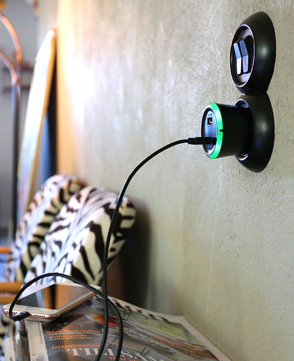 USB laddare med timer CAPiDi Svart